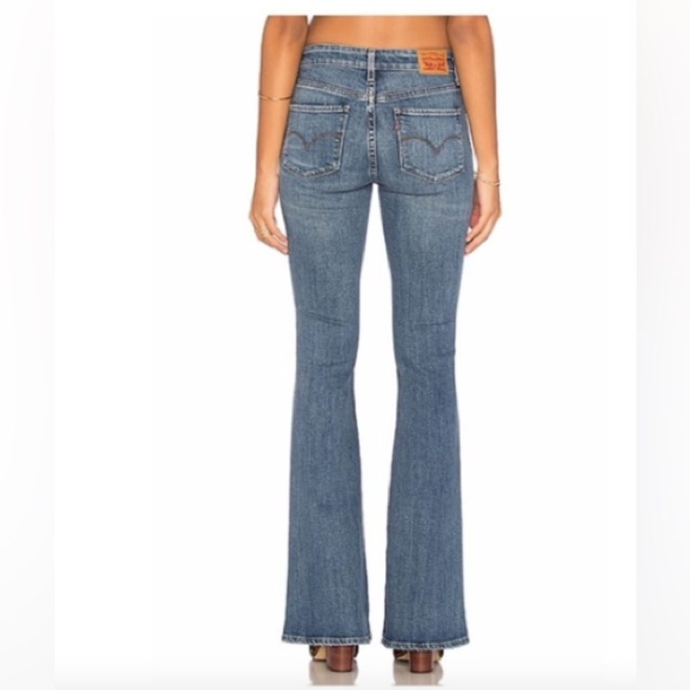 Levi's High Rise Flare - Brand New With Tags!!
